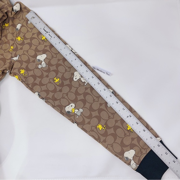 Coach X Peanuts XS CE545 Signature Snoopy Hoodie NWT Org $378 - Picture 9 of 12